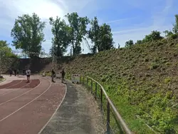 Hügel