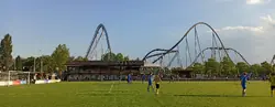 Spiel mit Achterbahn