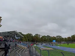 Einlauf der Mannschaften
