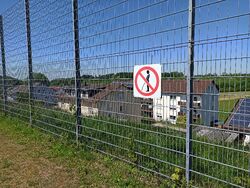 Zaunpinkeln verboten