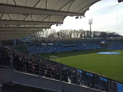 Süd und Osttribüne